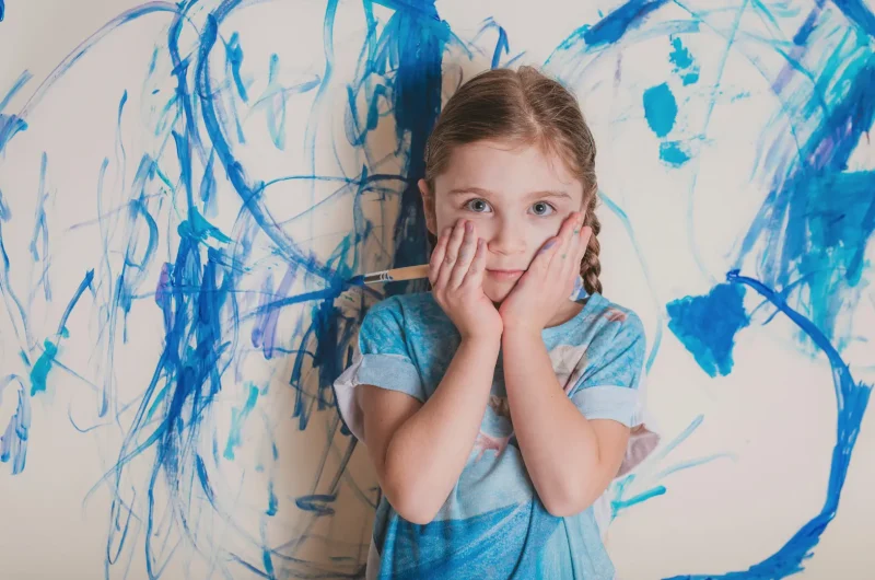 Otizm Nedir, Neden Olur ve Belirtileri Nelerdir?