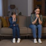 Ergenlik Depresyonu Belirtileri: Aileler İçin Rehber