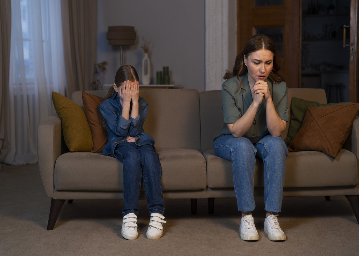 Ergenlik Depresyonu Belirtileri: Aileler İçin Rehber