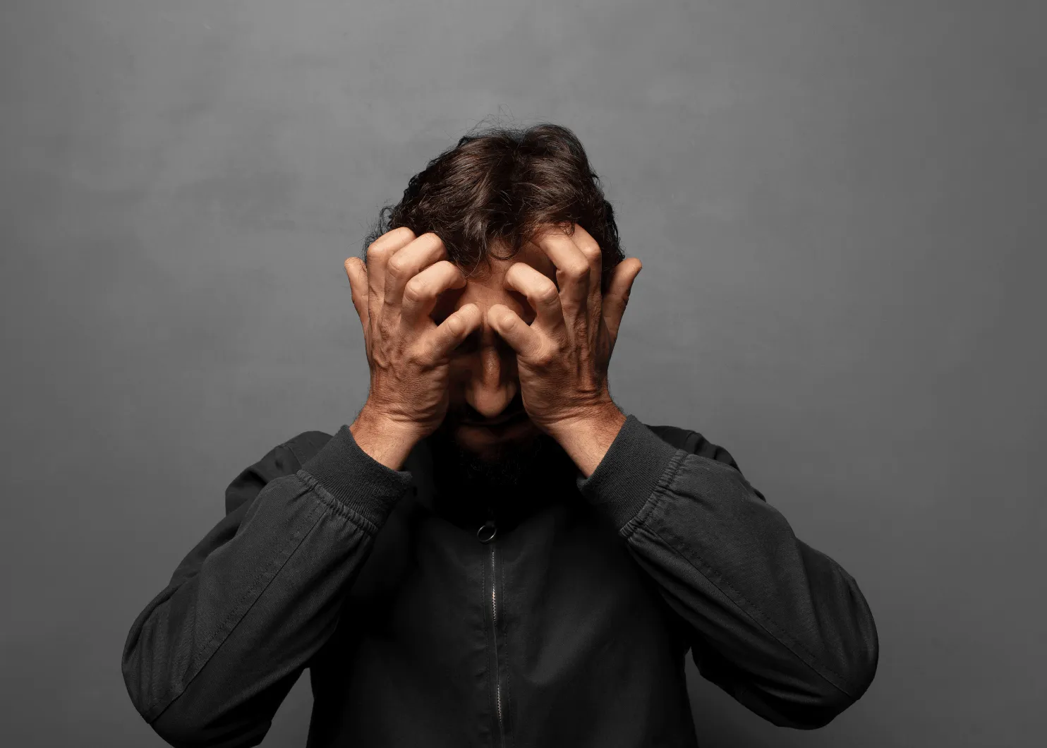 Dissosiyatif Amnezi Nedir ve Neden Aniden Ortaya Çıkar?